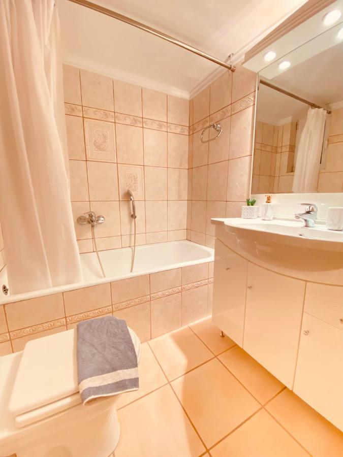 Monastiraki Classy Apartment Афины Экстерьер фото